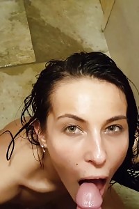 Good-looking Black Haired Slut Pisses Outside In The Snow