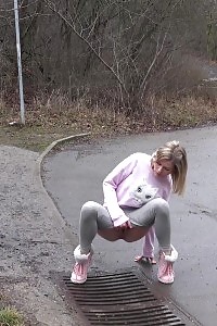 Dazzling Blonde Shows Off Legged And Having Fun With Her Pussy