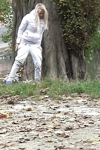 Pictures Of Couple Beddable Porn Queens Sizing Up A Giant Cock With Their Mouths And Pounding It Cowgirl