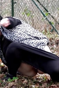 Fabulous Teen Jerking Off On The Sofa Before 2 Boys Join In And Double Fuck Her