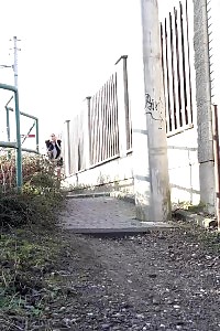 Dick-hungry Blondie Unclothing Exploring Nice Knees And Wet Pussy