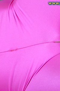Blonde Princess Gianna Ray Squirts With Big Dildo