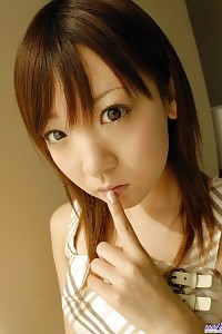 This Filthy Cheerleader Gets Dirty And Dives In A Swimming Pool Nude And Starts Touching Her Cunt In This Pics