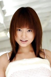 Skittish Blonde Cheerleader Sucking A Hose Before Taking It Deep Into Her Gap By Jumping It