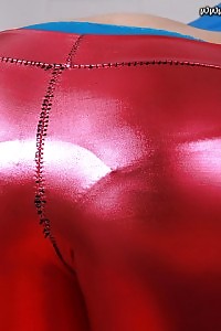 Sweetie Demia Posing Her Filthy Body With Great Boobs And Juicy Muff In The Bedroom