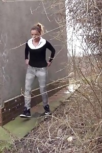 Naughty Pregnant Chick Get Off Against The Cam By Jumping Her Cunt With A Toy